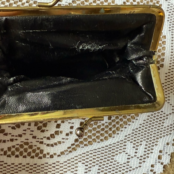 Vintage 1950’s Coin Purse w/ Metal Clasp - Picture 3 of 4